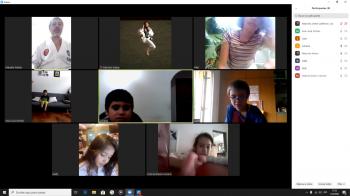 CUARENTENA POR CORONAVIRUS - Iniciamos las clases virtuales en el turno de Infantiles... toda una experiencia que resultó muy buena y divertida - 03ABR2020
